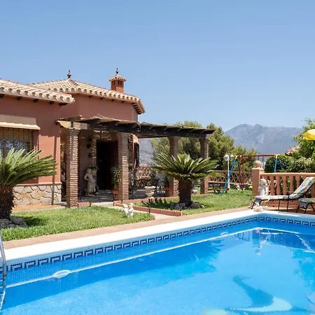 Privada Familias Villa Torrox