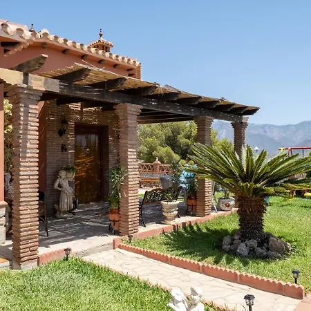 Villa Privada Familias