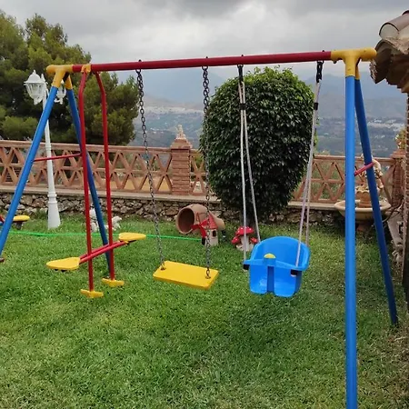Privada Familias Vila *
